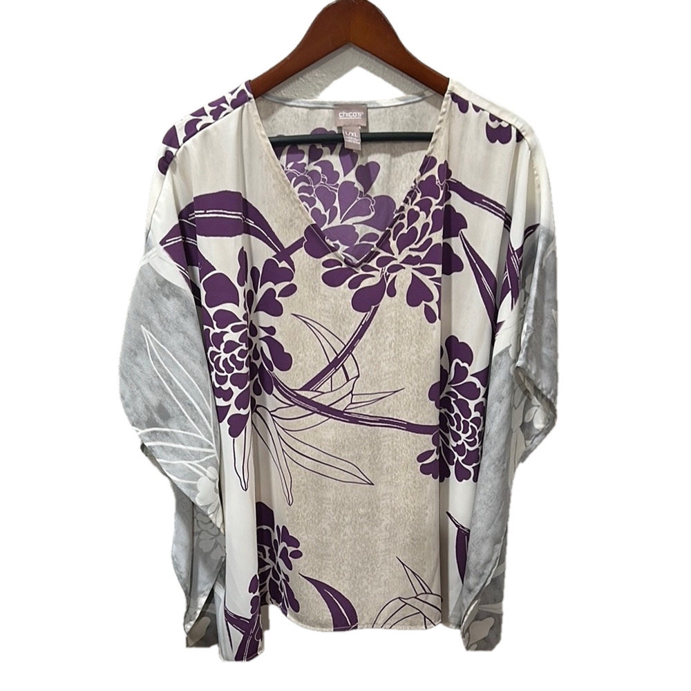 Chico’s size L/ XL GUC Floral purple V-Neck Top